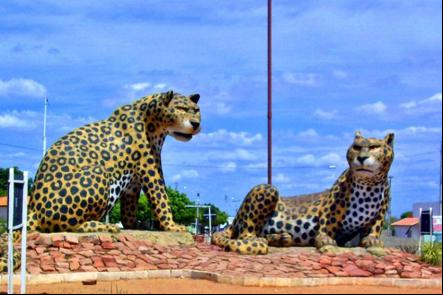 Monumento em anel vi